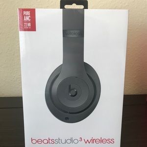 Beats studio 3 wireless headphones - Brand new